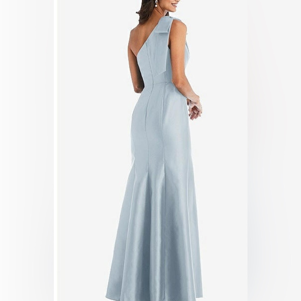 ALFRED SUNG Elegant Blue One-Shoulder Dress - Picture 2 of 7